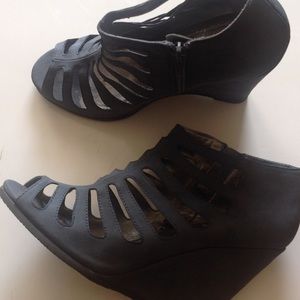 Wedges - blue beauties